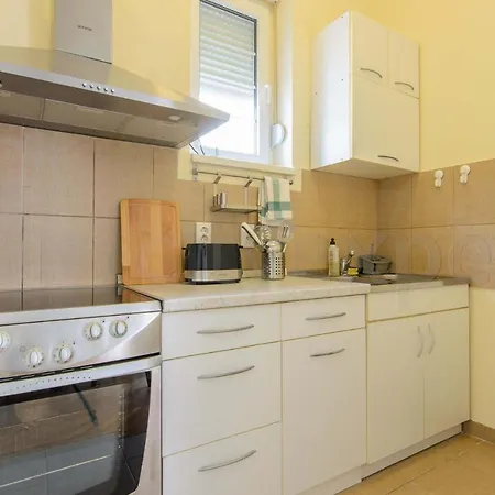 Gundulic Apartment